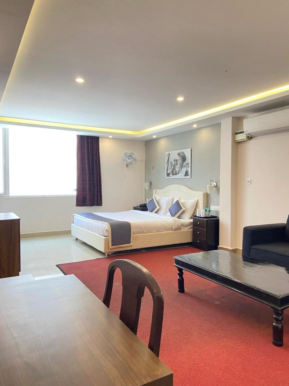 Montecarlo Hotel 마하발리푸람 외부 사진