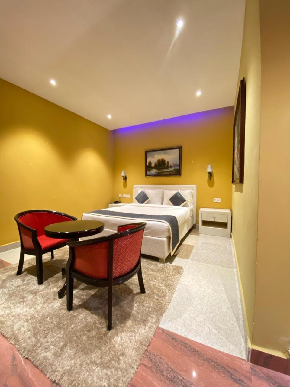 Montecarlo Hotel 마하발리푸람 외부 사진